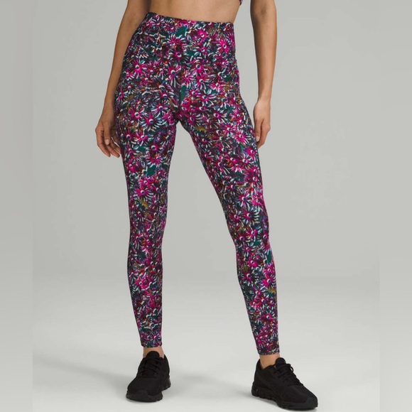 Lululemon Base Pace High-Rise Fleece Tight 28" - Picture 3 of 16